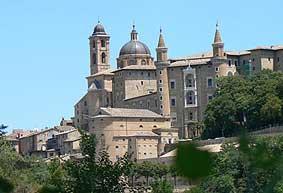 Visitar Pesaro e Urbino